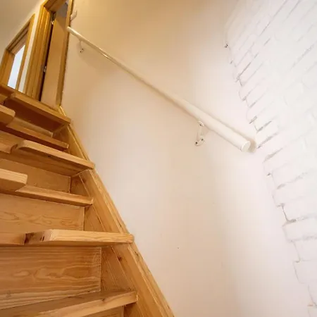 Lapa 3bdr Duplex W/ Balcony By Lovelystay Daire *