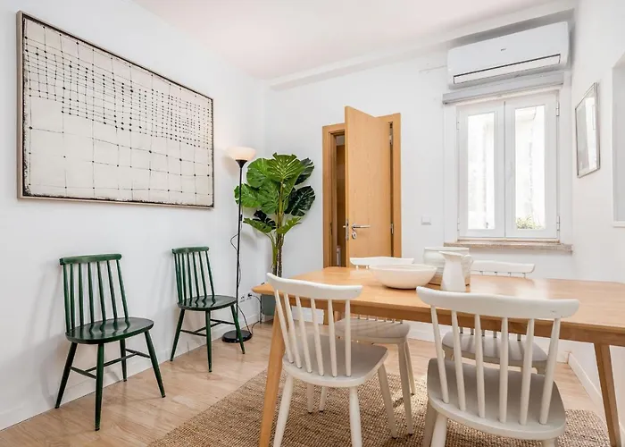 Appartement Lapa 3bdr Duplex W/ Balcony By Lovelystay